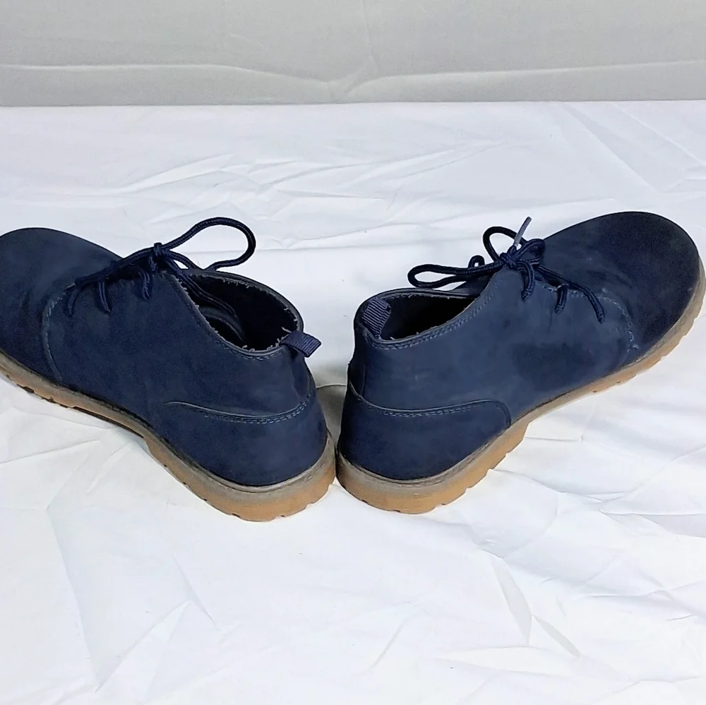 Oshkosh B'gosh Kid's Size 3 Gunther Unique Blue Tie Boots Shoes